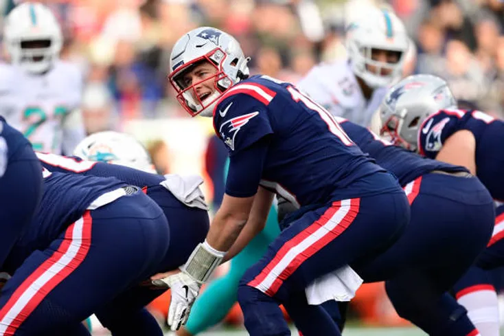 Three studs and three duds from the Patriots win against the Dolphins