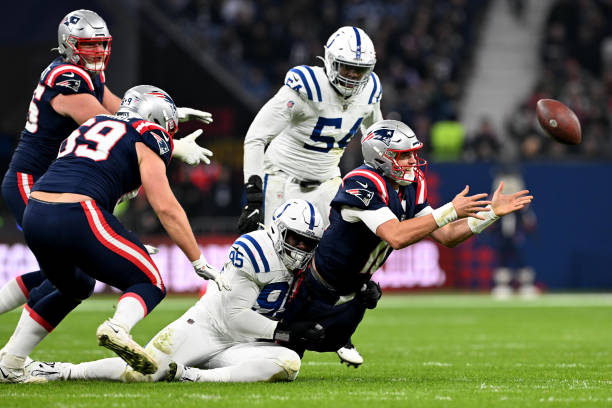 Five Patriots-Colts takeaways: It’s officially rock bottom