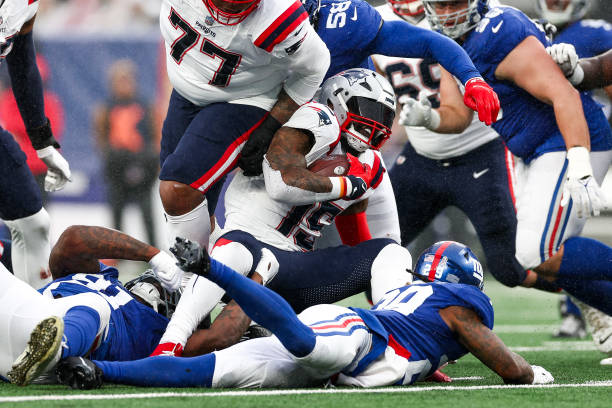 Three Studs and five Duds From Patriots’ Gross Loss To the Giants