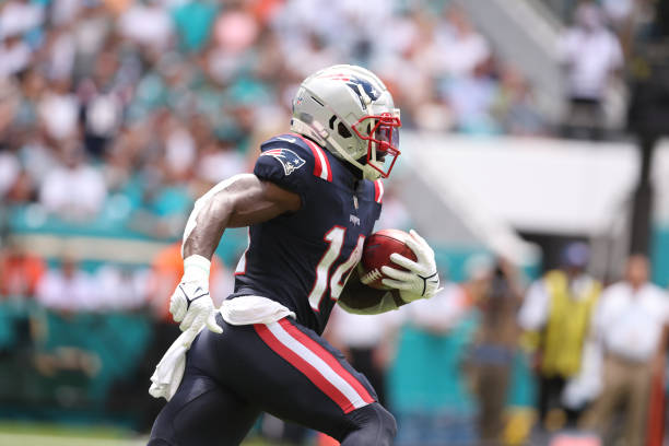 Patriots release Ty Montgomery, Matthew Wright; sign Christian Elliss to active roster