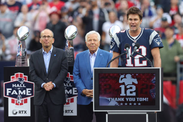 Tom Brady shares his thoughts on Jerod Mayo, Future Broadcasting gig, and more